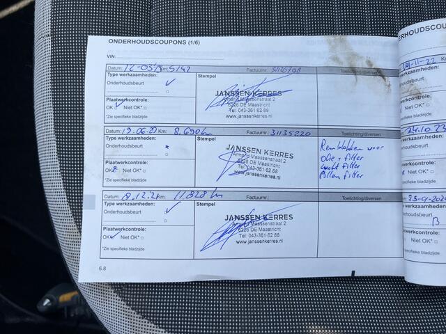 Renault TWINGO 1.0 SCe Intens / Automaat / Cruise / Camera / Climate / Regensensor /