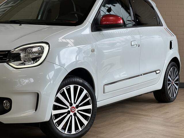 Renault TWINGO 0.9 TCe 92pk | Le coq Sportif | Navi R-Link | Clima | 16" | Camera | Led | Carplay | 100 % Dealer onderhouden!
