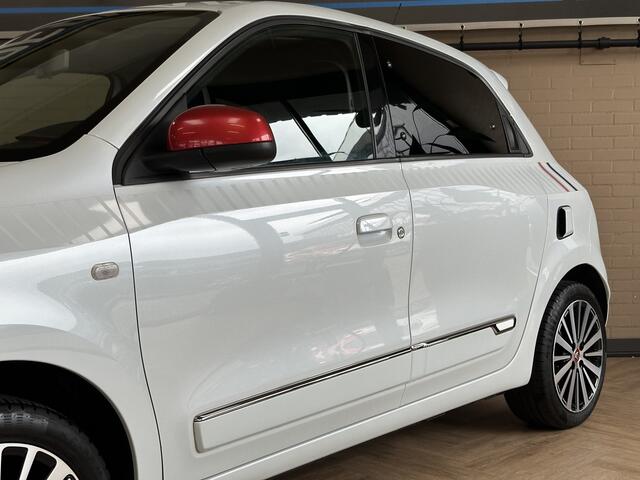 Renault TWINGO 0.9 TCe 92pk | Le coq Sportif | Navi R-Link | Clima | 16" | Camera | Led | Carplay | 100 % Dealer onderhouden!