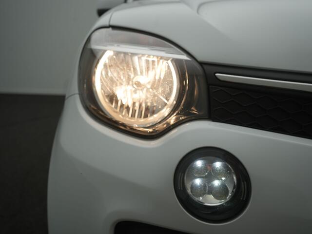 Renault TWINGO SCe 70 EDC Intens - RIJKLAARPRIJS - All Seasonbanden - Achteruitrijcamera - Cruise Control