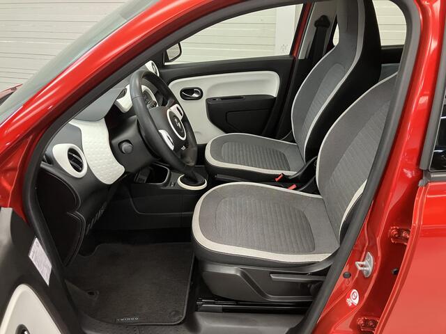 Renault TWINGO 1.0 SCe Collection / 2e Eigenaar / All Seasonbanden / Airco / Bluetooth / DAB radio met USB /