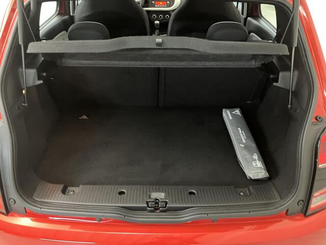 Renault TWINGO 1.0 SCe Collection / 2e Eigenaar / All Seasonbanden / Airco / Bluetooth / DAB radio met USB /