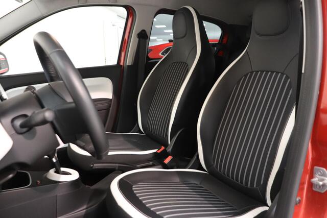 Renault TWINGO Z.E. R80 E-Tech Techno 22 kWh | Camera | Navigatie | Climate control | Cruise control | Lichtmetaal | Smartphone intergratie |