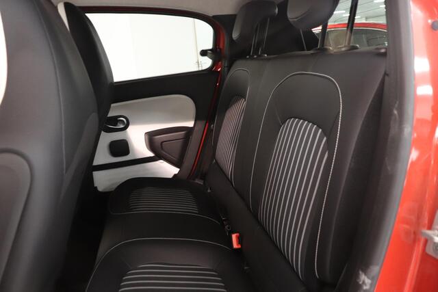 Renault TWINGO Z.E. R80 E-Tech Techno 22 kWh | Camera | Navigatie | Climate control | Cruise control | Lichtmetaal | Smartphone intergratie |