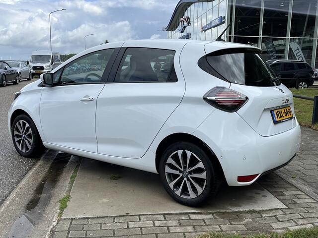 Renault ZOE R135 Intens 52 kWh / (Koopbatterij) / CCS-SNELLADER! / Apple Carplay - Android Auto / Stoelverw. + Stuurverw. /