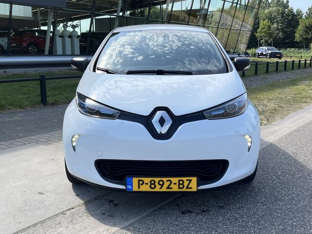 Renault ZOE R90 Life 41 kWh Huur Accu / Airco / Cruise /