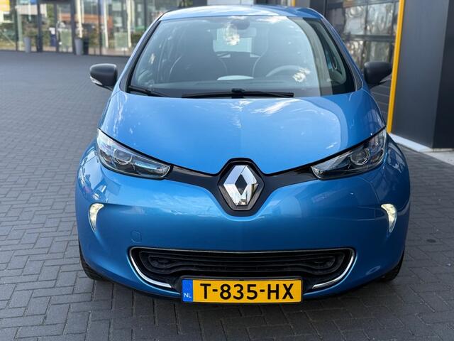 Renault ZOE R90 Life 41 kWh excl. Accu Licht- en Regensensor Full-Map Navigatie Cruise Control en Snelheidsbegrenzer