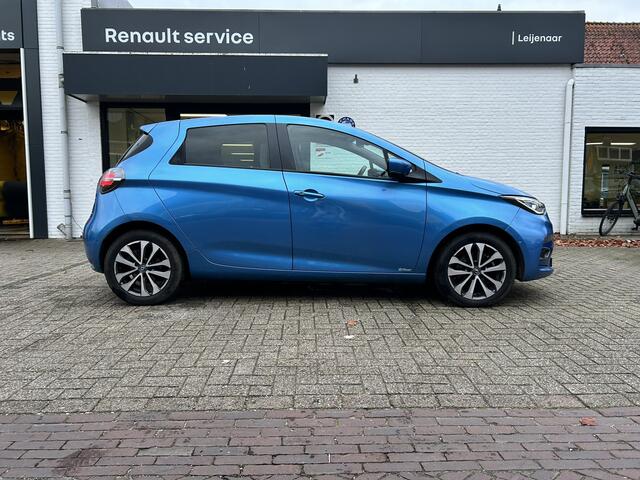 Renault ZOE R135 Intens 52 kWh | Achteruitrijcamera | Parkeersensoren | Stoelverwarming | Stuurverwarming