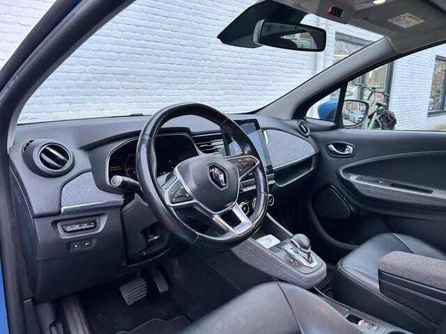 Renault ZOE R135 Intens 52 kWh | Achteruitrijcamera | Parkeersensoren | Stoelverwarming | Stuurverwarming