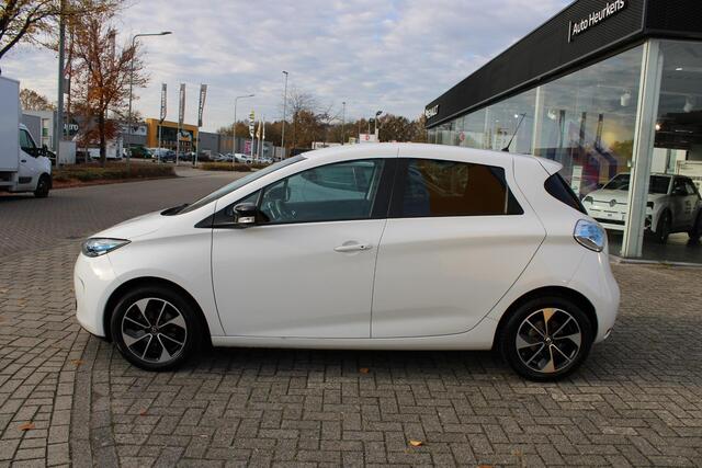 Renault ZOE R90 Intens 41 kWh | Navigatie | Camera | All Season Banden |