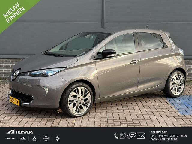 Renault ZOE R90 Bose 41 kWh (ex Accu) / Dealer Onderhouden / Navigatie / Climate Control / Achteruitrijcamera / Stoelverwarming /