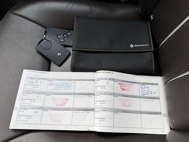 Renault ZOE R90 Bose 41 kWh (ex Accu) / Dealer Onderhouden / Navigatie / Climate Control / Achteruitrijcamera / Stoelverwarming /