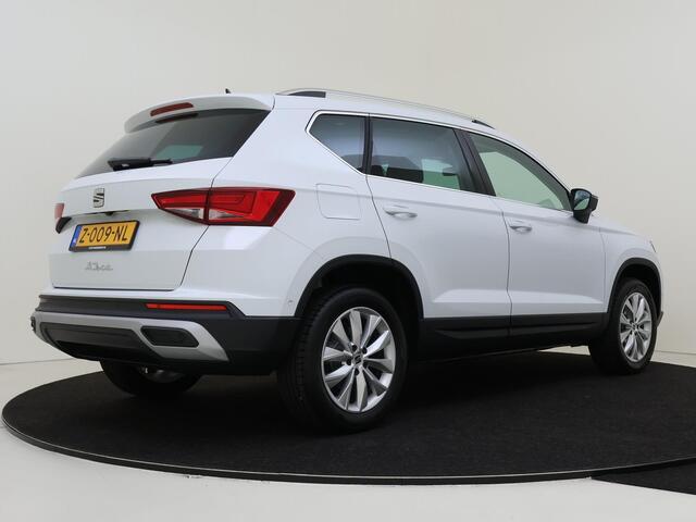 Seat ATECA 1.5 TSI Style Business Intense | Climate control | Trekhaak | Achteruitrijcamera | Navigatie | 17 inch LM velgen | Digitale cockpit