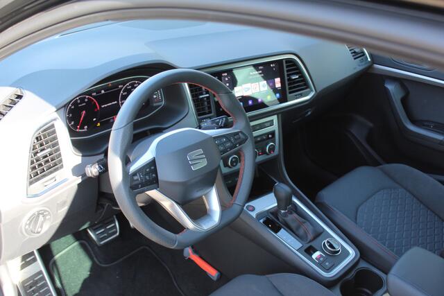 Seat ATECA 1.5 TSI FR Business Intense 19' velgen / Safe & Driving Pack XL