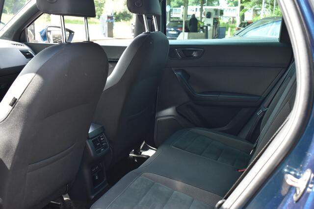 Seat ATECA 1.5 TSI Xcellence Business Intense Navigatie | Stoelverwarming | Half-Leder | Camera 12 mnd BOVAG garantie Whatsapp 06-53188999