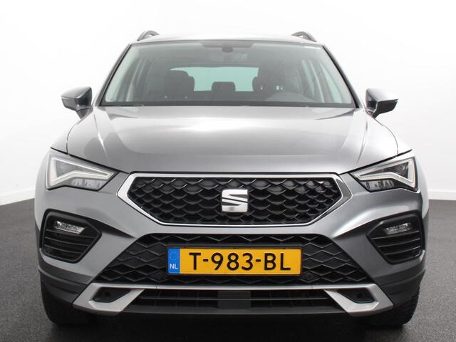 Seat ATECA 1.5 TSI Style Business Intense DSG Navigatie Apple Carplay/Android Auto Camera Parkeersensoren Cruise Control Full Led koplampen Lichtmetalen velgen Virtual Cockpit Getinte ramen Climate Control