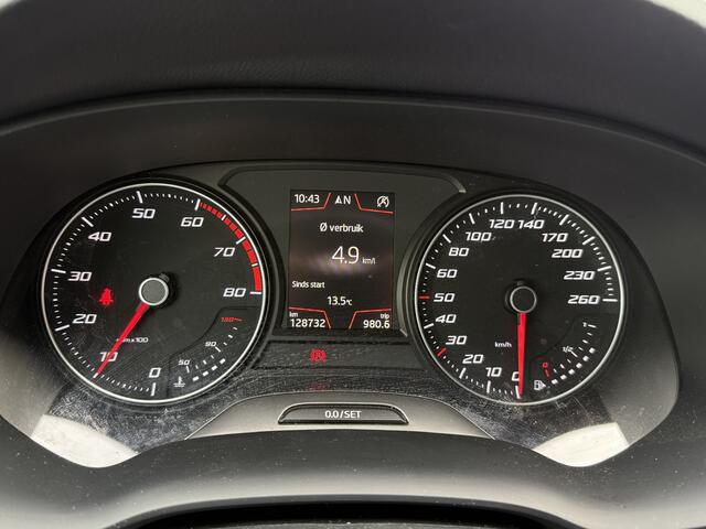 Seat ATECA 1.0 EcoTSI Style Business Intense | Camera | Clima | Navi | PDC V+A | Ndl auto | Apple Carplay/Android Auto RIJKLAARPRIJS INCL 12 MAANDEN GARANTIE EN BEURT