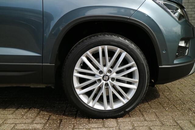 Seat ATECA 1.4 EcoTSI Xcellence | DSG | Panorama! | Trekhaak! | Camera! |