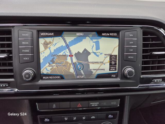 Seat ATECA 1.4 EcoTSI Xcellence Camera / Apple Carplay / Trekhaak / 150 PK!