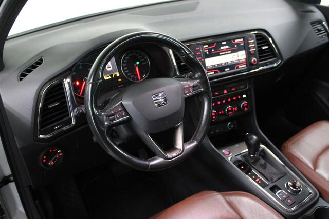 Seat ATECA 2.0 TDI Xcellence 4DRIVE DSG Automaat / Pano. / Stoelverwarming / Trekhaak Wegklapbaar / 360° Camera / 19'' LMV /