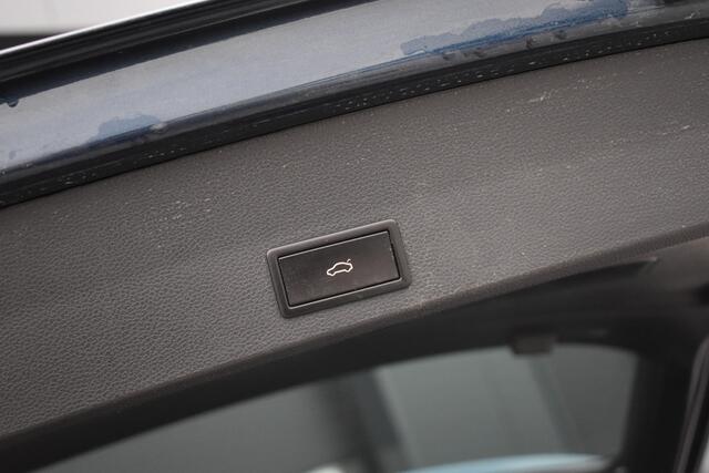 Seat ATECA 2.0 EcoTSI FR 4DRIVE Pano - Trekhaak - Carplay - Cruise