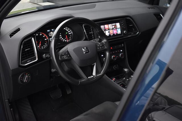 Seat ATECA 2.0 EcoTSI FR 4DRIVE Pano - Trekhaak - Carplay - Cruise