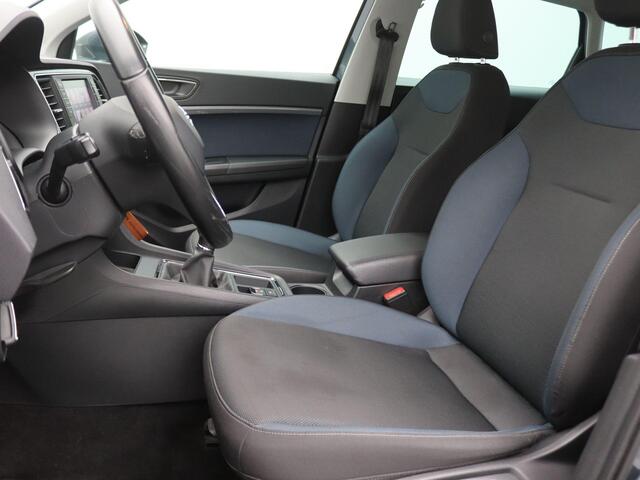 Seat ATECA 1.0 EcoTSI Style Business Intense 115PK Navi, Elektr. Achterklep, Stoelverwarming, Clima, Cruise Controle, Trekhaak, 17" LM Velgen