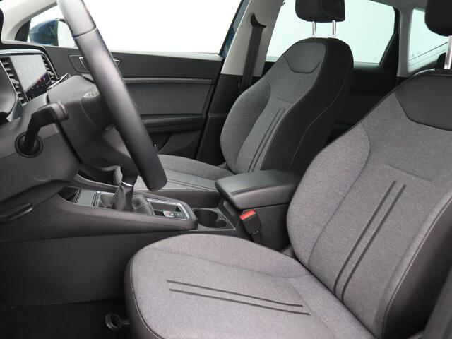 Seat ATECA 1.5 TSI Style Business Intense 150PK Trekhaak, Achteruitrijcamera, Keyless, Digital Cockpit, Voorruitverwarming, Stoelverwarming, Side Assist, 17" LM Velgen, Adaptieve Cruise Control