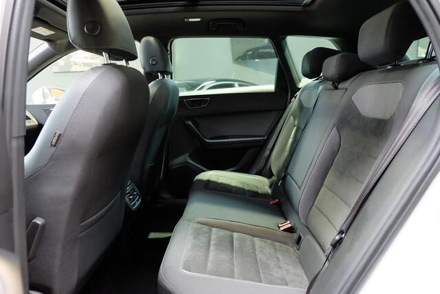 Seat ATECA 1.4 EcoTSI Xcellence / 1ste eig. / Dealeronderh. / Pano