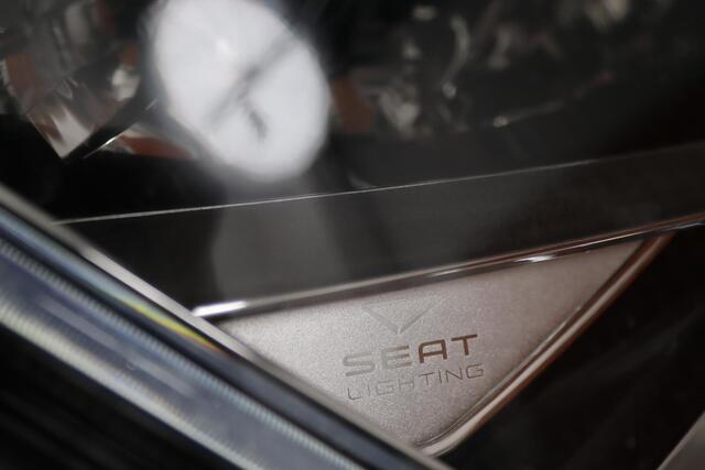 Seat ATECA 1.5 TSI FR Business Intense, Panoramadak, 360°Camera, LED, ACC, Apple Carplay/Android Auto