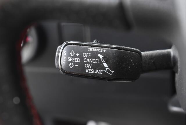 Seat ATECA 1.5 TSI FR Business Intense Virtual cockpit, Adaptive cruise, Beats audio, Elek. trekhaak, 360", Carplay,