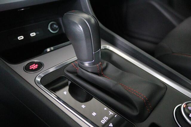 Seat ATECA 1.5 TSI Business Intense FR-line, LED, Virtual, Cruise Control, Keyless, Navigatie, Apple Carplay, Android Auto