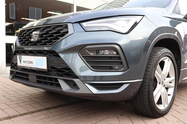 Seat ATECA 1.5 TSI FR Business Intense automaat. Panoramadak, dodehoek, navigatie.