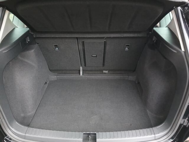 Seat ATECA 1.5 TSI FR DSG-7 Business Intense + Panoramadak + Beats audio + Trekhaak