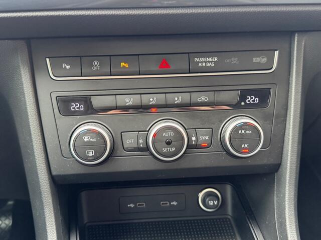 Seat ATECA BUSINESS LED AIRCO LMV NAVI CARPLAY LMV