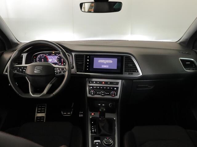 Seat ATECA 1.5 TSI FR Business Intense 150 pk Automaat (DSG) | Verlengde garantie | Navigatie | Parkeersensoren (Park assist) | Achteruitrijcamera | Adaptieve cruise control | Stoelverwarming |