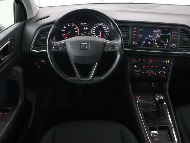 Seat ATECA 1.0 EcoTSI Style | Navigatie | Climate control | Cruise control | Parkeerhulp | Bluetooth