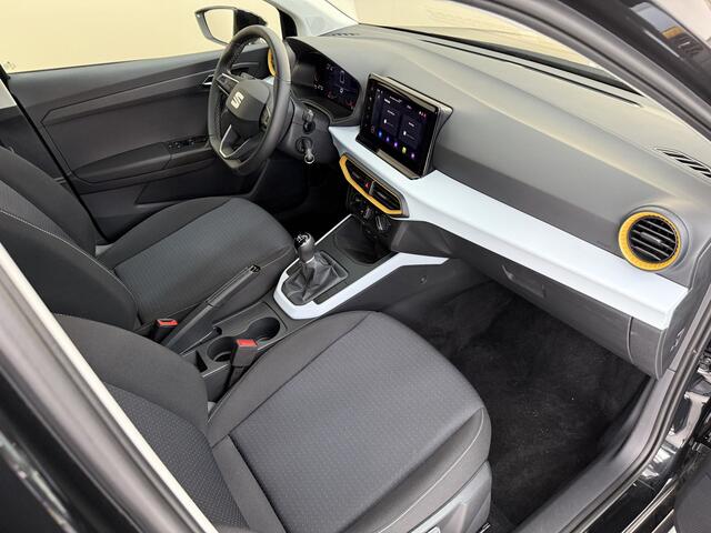 Seat Arona 1.0 EcoTSI Style, 115pk, 2024, 1ste eigenaar, BTW auto, Cruise control, Airco, Navigatie, Carplay, Automatische verlichting, Elektrische ramen, Getinte ruiten, Digaitale tellers