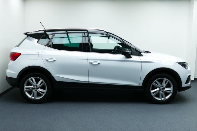 Seat Arona 1.0 TSI FR. Bi Tone, Camera, Navi, Clima, Cruise, Led Koplampen, 17"LMV