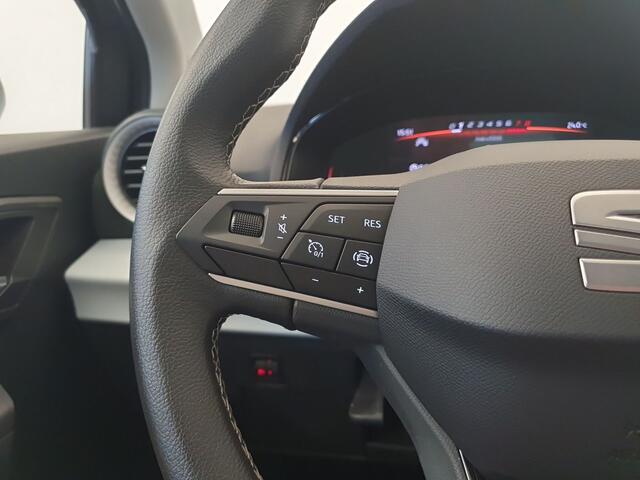 Seat Arona 1.0 EcoTSI 95pk Style Camera, Parkeer assistent, Cruise control