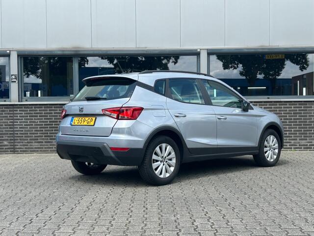 Seat Arona 1.0 TSI Style - Parkeersensoren voor+achter - CruiseControl
