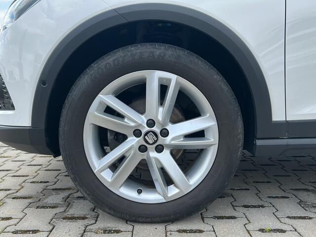 Seat Arona 1.0 TSI DSG FR CAMERA/NAVI/ACC/CARPLAY/STOELVERW