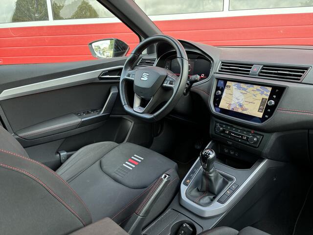 Seat Arona 1.5 TSI EVO FR Business Intense 4 CILINDER / VIRTUAL / NAVI / CARPLAY / PDC / CAMERA / KEYLESS / NL-AUTO