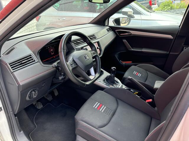 Seat Arona 1.5 TSI EVO FR Business Intense 4 CILINDER / VIRTUAL / NAVI / CARPLAY / PDC / CAMERA / KEYLESS / NL-AUTO