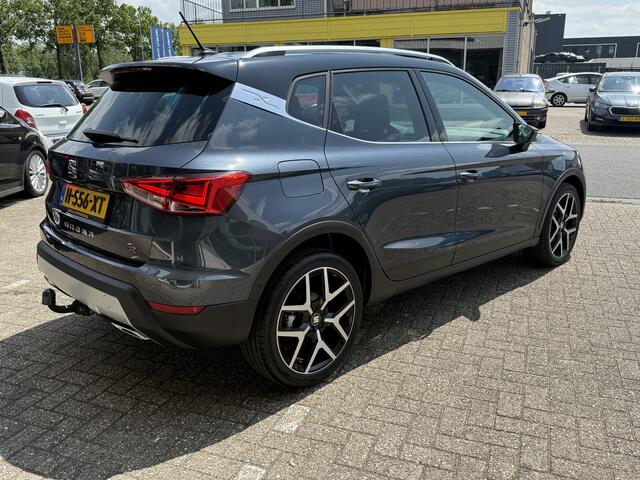 Seat Arona 1.0 TSI FR Business Intense | Automaat | LED | Keyless | Virtual Cockpit | Apple Carplay | Camera | Adapt. Cruise| Trekhaak
