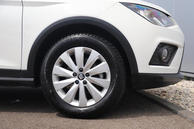 Seat Arona 1.0 TSI Style Business Intense Plus Automaat DSG 16 inch Carplay Android Navigatie Stoelverwarming Clima Cruise Control