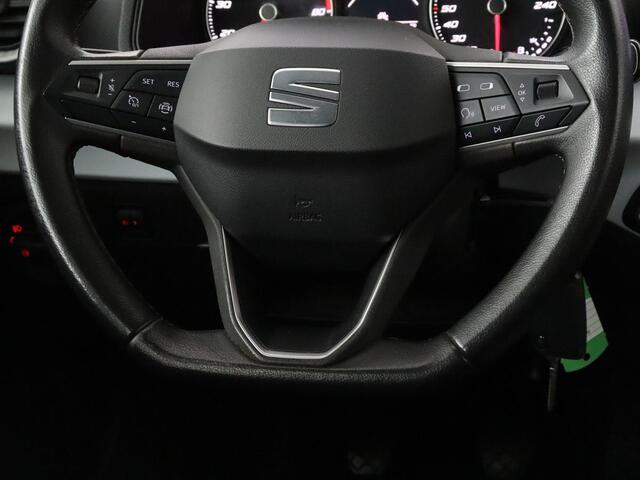 Seat Arona 1.0 TSI Style | Carplay | Full LED | Climate control | Parkeerhulp | Cruise control | Bluetooth | DAB