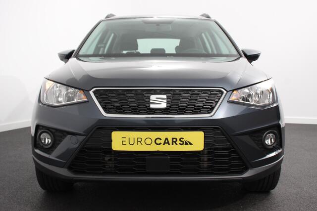 Seat Arona 1.0 TSI Style | Cruise Control | Airco | Parkeersensoren Achter | Stoelverwarming | lichtmetalen Velgen |