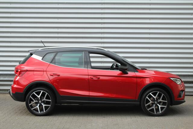 Seat Arona 1.0 TSI 116pk FR Business Intense DSG7 NL-Auto NAP Clima Cruise Navi Carplay BEATS 18"LMV Trekhaak 1100kg