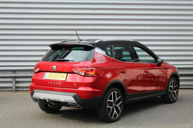 Seat Arona 1.0 TSI 116pk FR Business Intense DSG7 NL-Auto NAP Clima Cruise Navi Carplay BEATS 18"LMV Trekhaak 1100kg